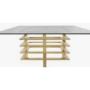 Mesa de centro base metalica dorad y top de vidrio 41"x41"x18"