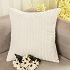 Cojin 24x24 de terciopelo color crema
