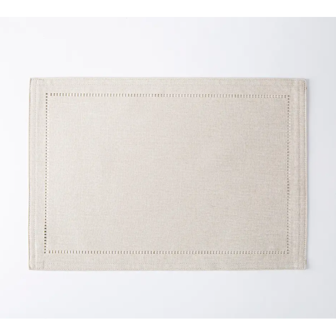Individual rectangular de lino color crema 13"x19"