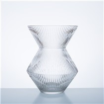 Vase decorativa de vidrio transparente 10"