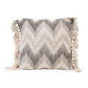 Cojin de algodón con borlas en laterales y diseño de zig zag color gris 20"