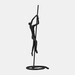 Escultura  hombre escalando negro 24"