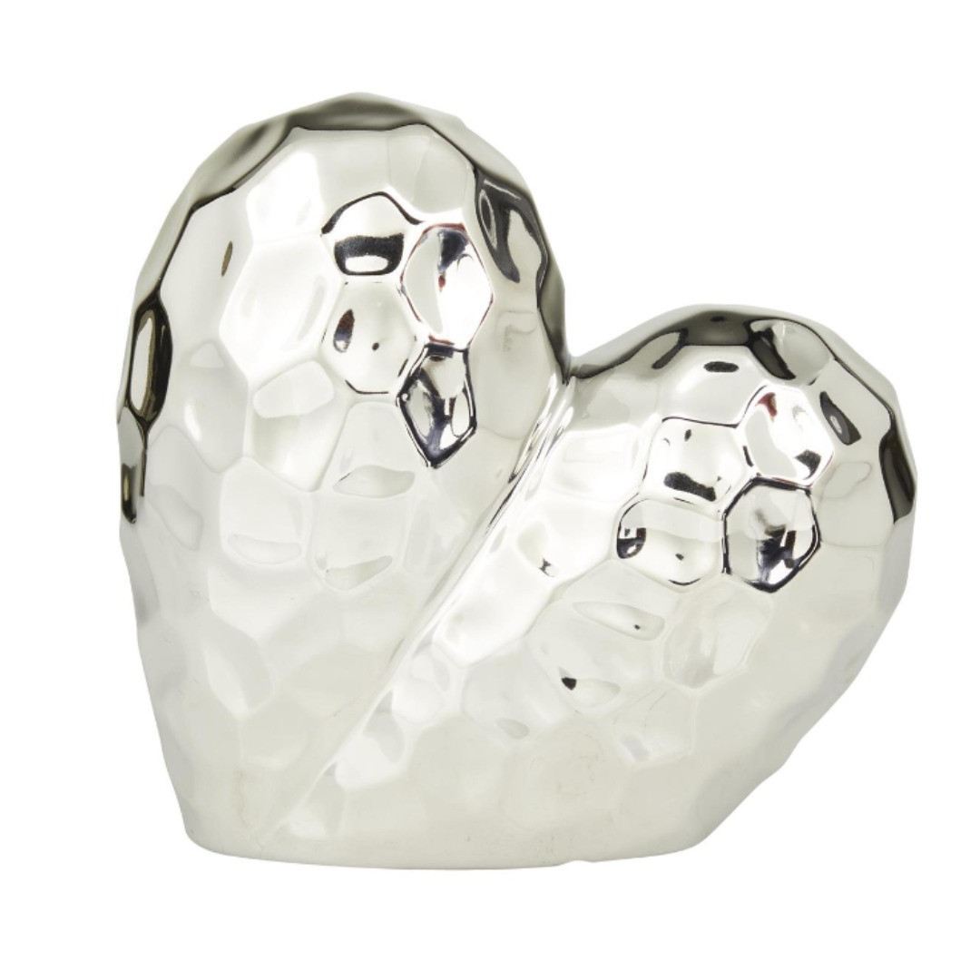 Escultura de corazon amartillado plateado 8"