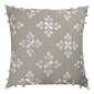 Cojin Bordado de Flores Blancas con Fondo Beige