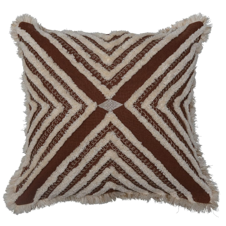 Cojin Bordado con Apliques de Hilo Metalico