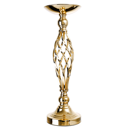 Candelabro de metal tono dorado 22.8"