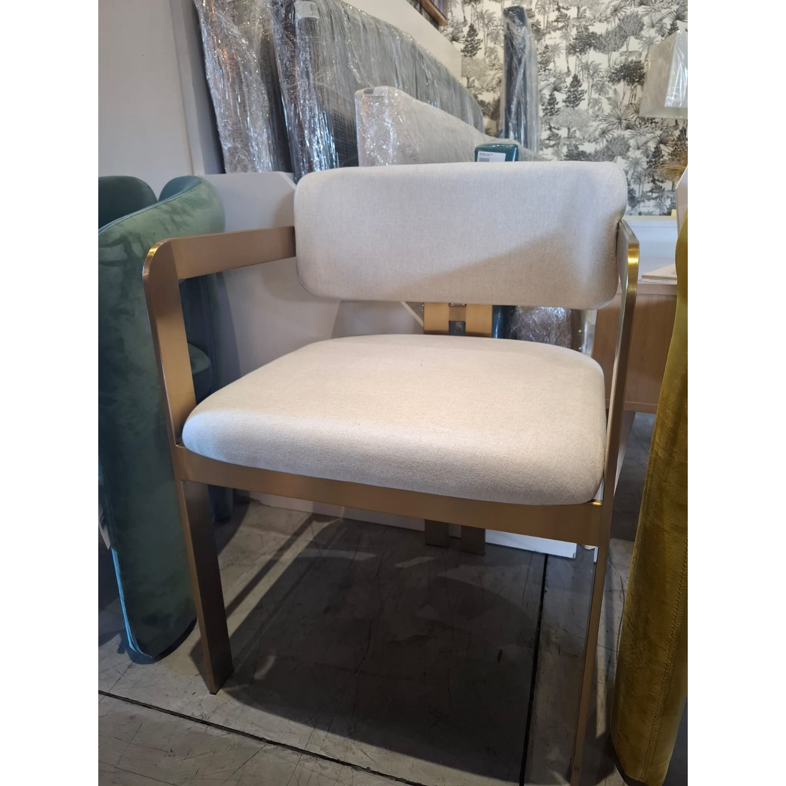 Silla Ivory de Terciopelo