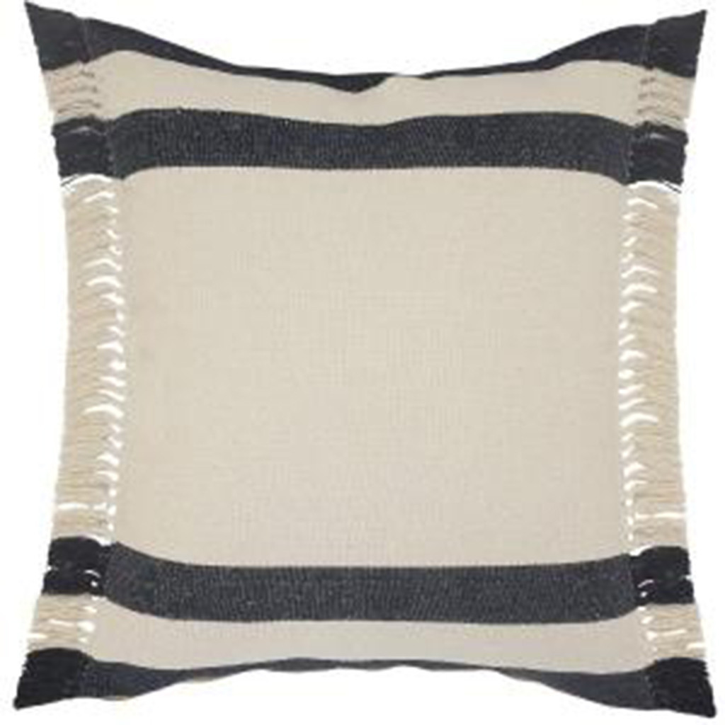 Cojin beige lineal azul de 20 x 20″
