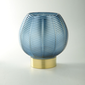 Vase globo azul marino con pedestal dorado 9.5" x 8.5"