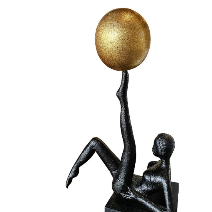 Escultura Tomlin, Negra