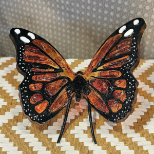Mariposa Wild, Monarca