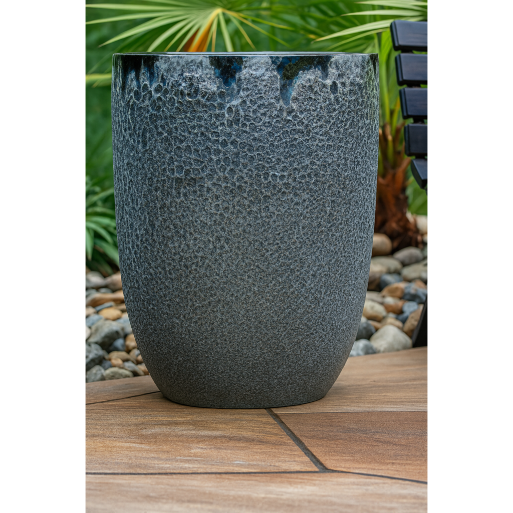 Maceta Milano Alta, Negra 23"