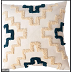 Cojin 18x18 diseño geometrico color crema y azul