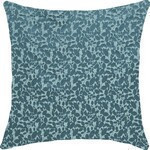 Cojin decorativo de 45x45 en tela jude marine hojas celestes