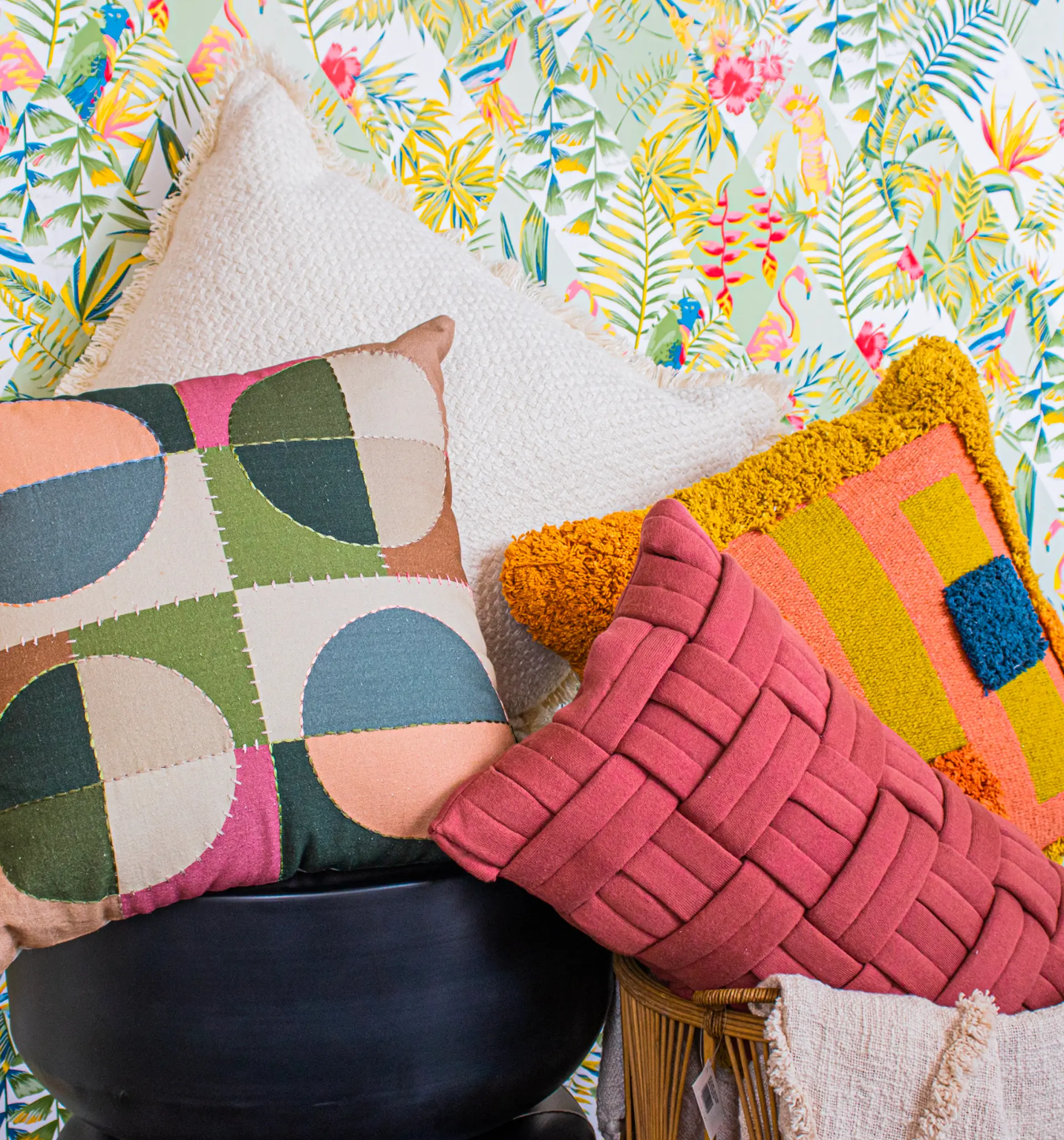Cojines & Throws
