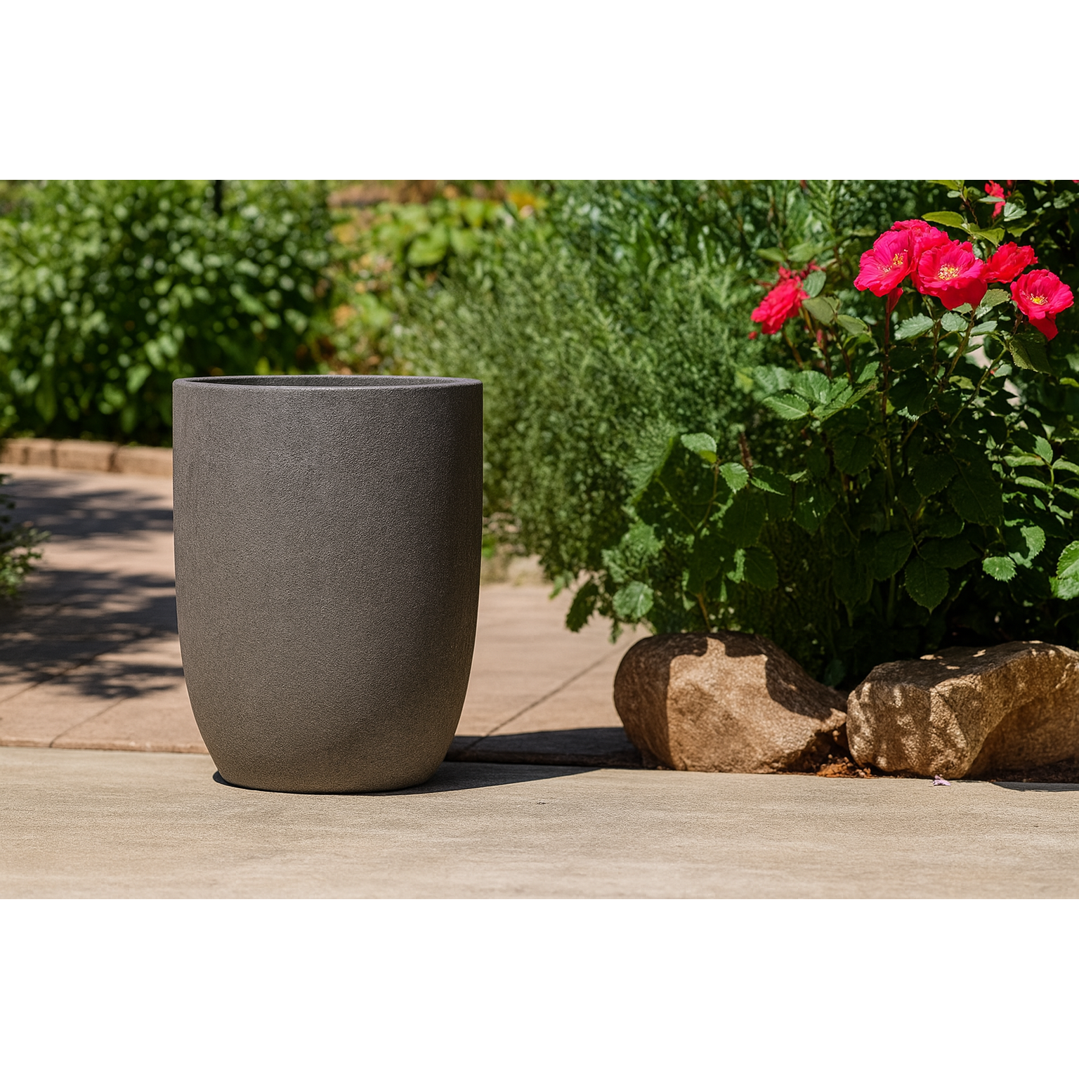 Maceta Cónica Alta Milano, Bronce 18″