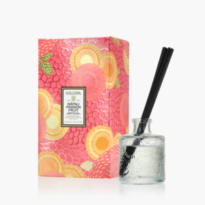 Set de 5 Velas Cónicas Sin Aroma en Caja, Color Crema