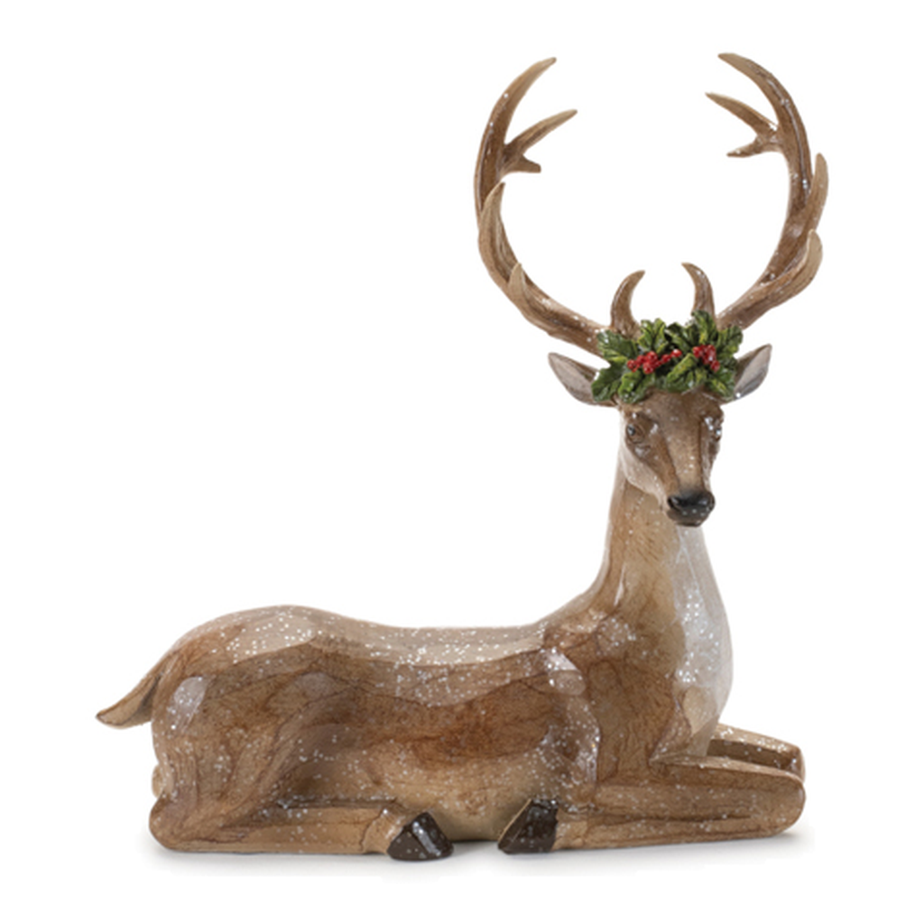 Figura de Venado Echado con Corona de Acebo, Resina, 21.6 cm
